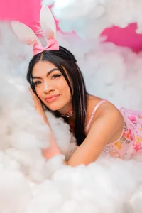 AlexiaCooperrPublic图片 6