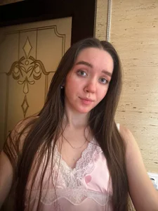 Lia_Moonn Public Pic 2