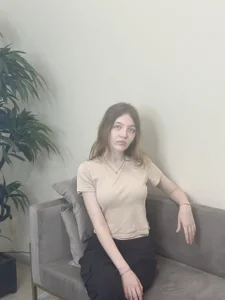 MavisArcher Public Pic 4