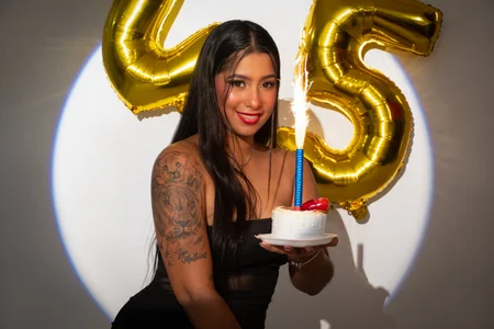 EmmaCrush Happy Birthday #25 🎁🎂🥂 Pic 2