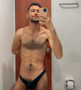 Michaell_Spinelly black thong 😏 Pic 2