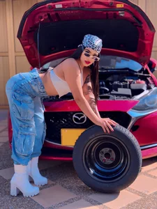 AlyssaDeanの🚗Garage Games🔴の 5枚の写真