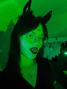 FakeLamb Kiss of the Witch صورة واحدة|FakeLamb Kiss of the Witch صورتان|FakeLamb Kiss of the Witch  5 صور|FakeLamb Kiss of the Witch  5 صورة