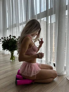 Katherinepinke Public Pic 6