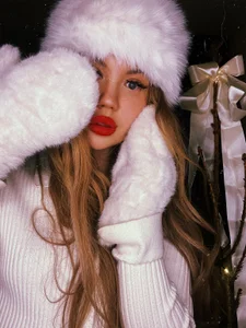 BootyTrisha The Christmas seduction🎄 Poză 8