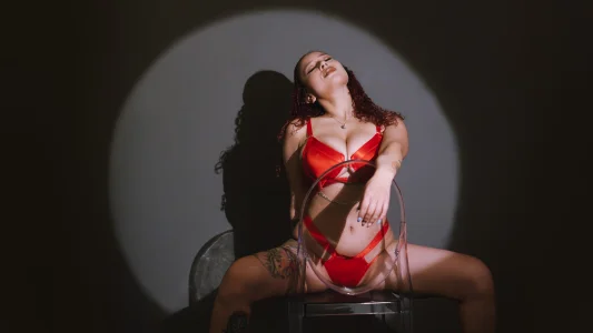 Red, the color of passion💋 de ValeryRossell  4 Imagens