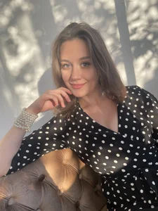 Elegant evening with me ✨ de SkyHelen  2 photos