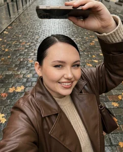 Niki_Glow 🔥 Can’t Look Away Foto 2