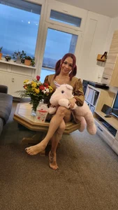 housegirl_bigcock Public Poză 9