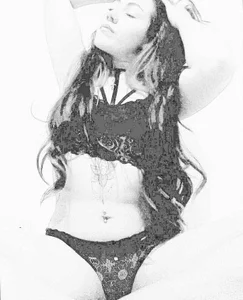 Public de katha_steele_  4 Imagens