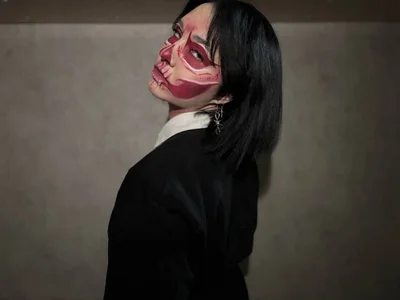 OlayQueen Public Foto 2