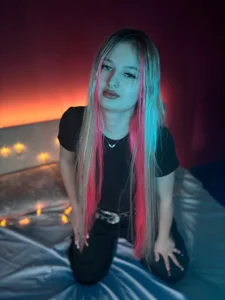 Banana_Bowl neon demon Pic 4