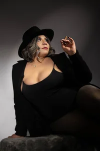 isabella_horney_ elegance and sensuality 🔥 Foto 6