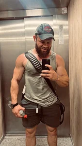 Stewart_Barnz Public 사진 3