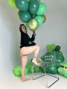 dorothy_vegga Happy St. Patrick's Day 🍀💫 Foto 7