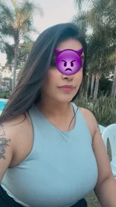 About me🖤 de Nandahotcasada  3 Imagens