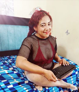 ADRIANYXS CARIÑO Poză