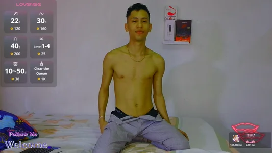 Jacobwolf_xxxのhey guys I'm here for new naughty adventures togetherの 4枚の写真