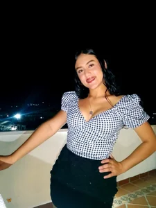 paola_my "Dangerously divine." ⚡👑🍷 Pic 3