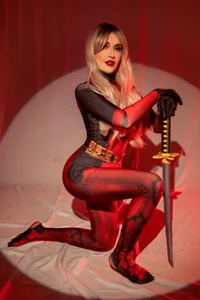 Flor_delunaa Ladypool Pic 5