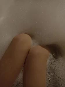 Denny_Yorgeritai Is my body beautiful without a face? Pic 3