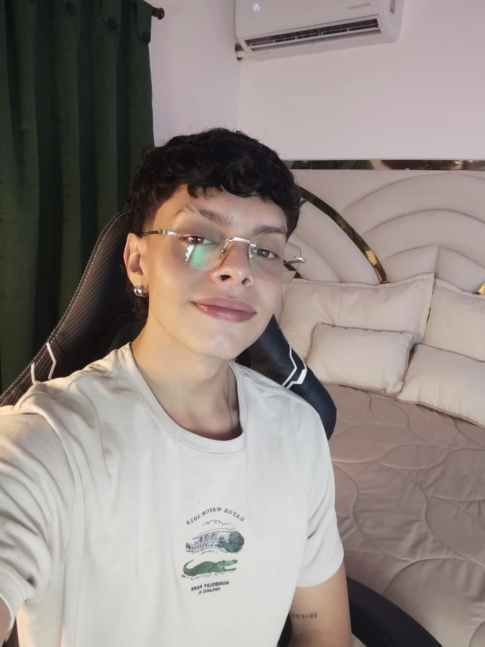 Foto em tendência de Milo_Storm 8337
