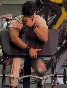 criston_monrroneのPublicの枚の写真