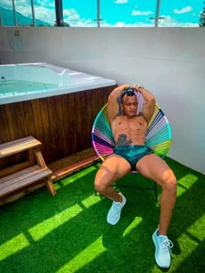 JacobogreyのPublicの 3枚の写真