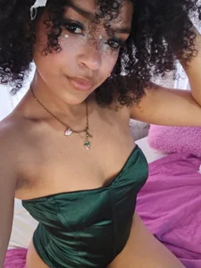 Serena_Fey: Green Fey 🧚🏾‍♀️ ( 3 фото)