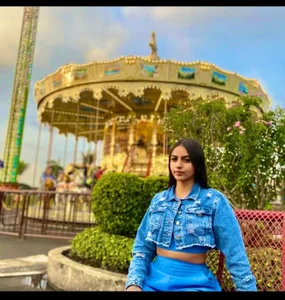 miluwatson Public Pic 3