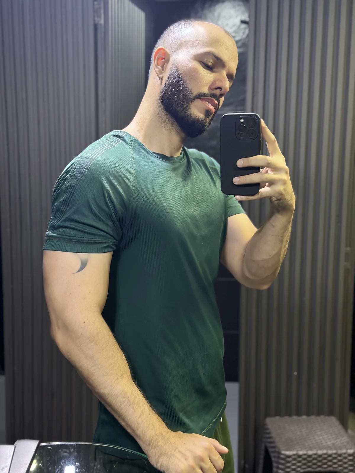 tommel_bailey 热门图片 2190