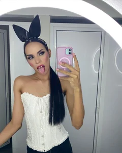 CandyJoselyn: Sexy and horny bunny 🖤😋 ( 3 фото)