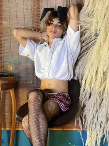 Leo_Glow Dangerous innocence 😈 Pic 2