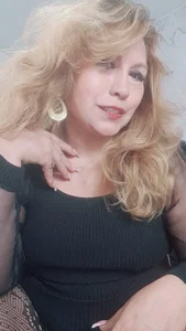 Kazsandra Public Immagine  4