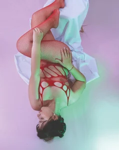 andreina26_ red tights Pic