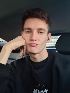 Unholy_Haloのa bit of meの 2枚の写真