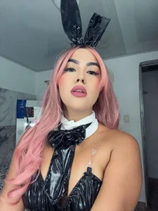 A cute bunny 🐰💜😏 od Little_Angelica18  snímek