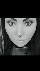 _Bonnie_Black_ Public 사진 2