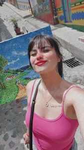 LucianaTomson I love having fun and traveling Pic 3