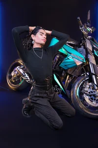 maxi_max0 🕶️🔥 Ride with me, darling. Foto 4
