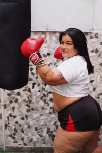 🥊🔥 Bold curves, fierce attitude, total knockout.