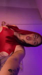 This smile hides trouble 😏 od EmmaSwift_  4 snímek