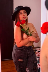 paulina_uribe Public Pic