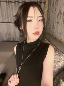 AprilOnilll: Public ( фото)