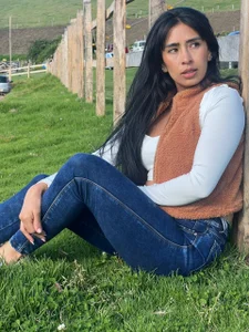 I love nature 🌞🌳🌹 od angela_black_hair  snímek