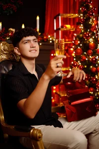 TylerWhite_ Merry Christmas зображення 3