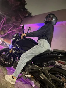 kaitt_: I LOVE MOTORCYCLES💖 ( 2 фото)