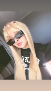 AureTease Publicc Pic 2