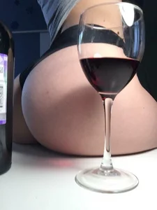 KittyKlum Public 사진 9