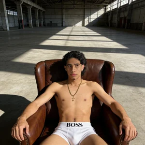 Elian_jonesAbout me Bild 4